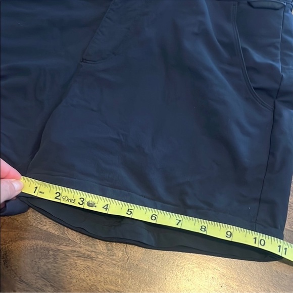 Outdoor Voices RecTrek Shorts Black Women’s| High-Rise Hiking & Everyday Short - Picture 6 of 7